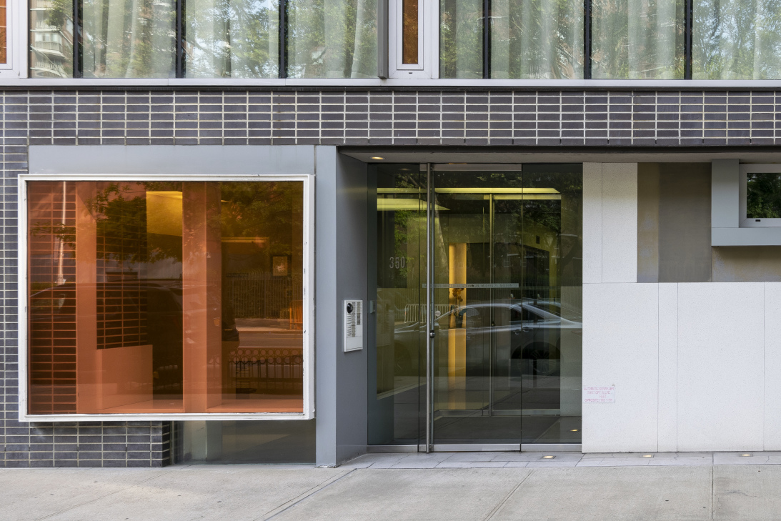 Modern 23 350 W 23rd St, Manhattan, NY 10011 - Photo 3 of 4