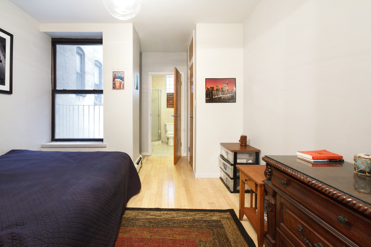 319 West 134th Street, Unit 4W Manhattan, NY 10030 - Photo 2 of 4