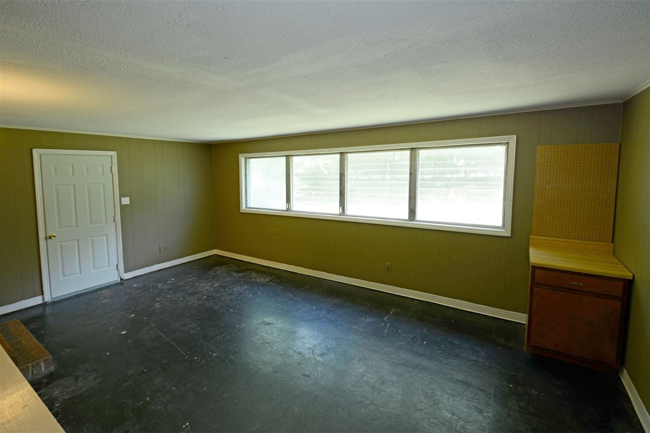 5066 Kaye Road Memphis, TN 38117 - Photo 8 of 25