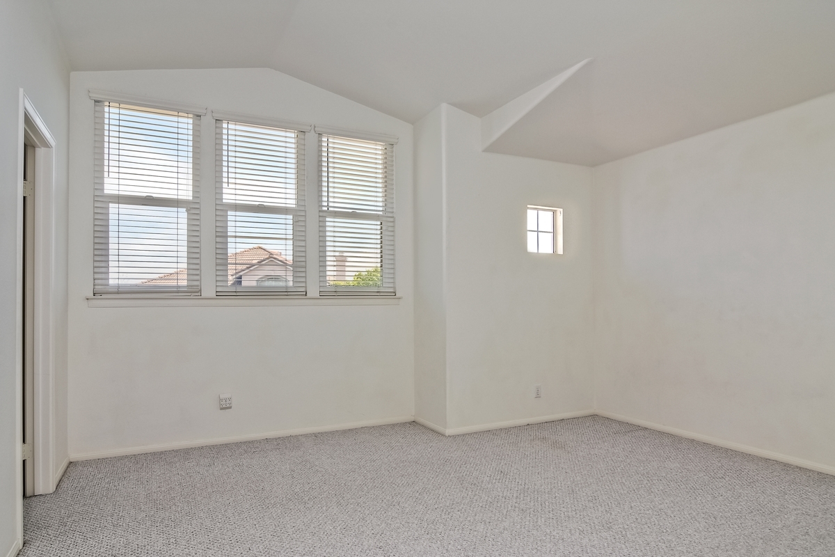 8025 Eclipse Road San Diego, CA 92129 - Photo 20 of 25 Gallery Image 20