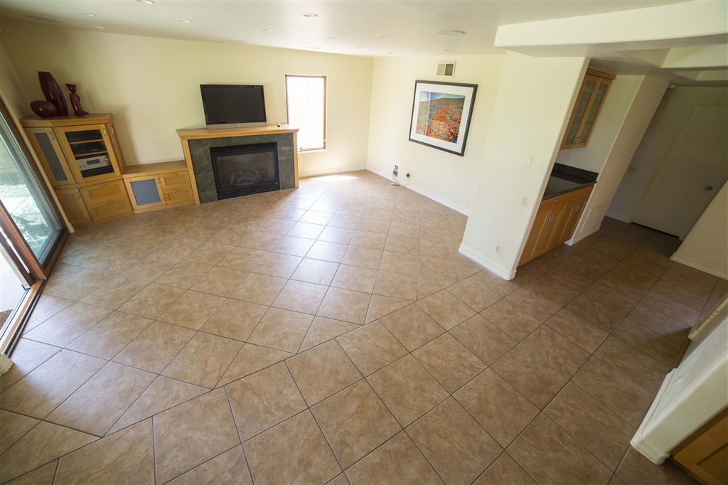 3172 Lower Ridge Road San Diego, CA 92130 - Photo 8 of 18