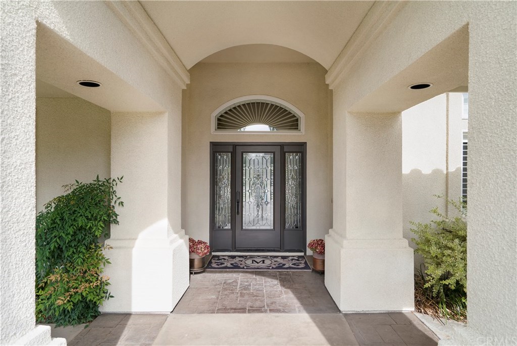 7116 Hawarden Drive Riverside, CA 92506 - Photo 6 of 49