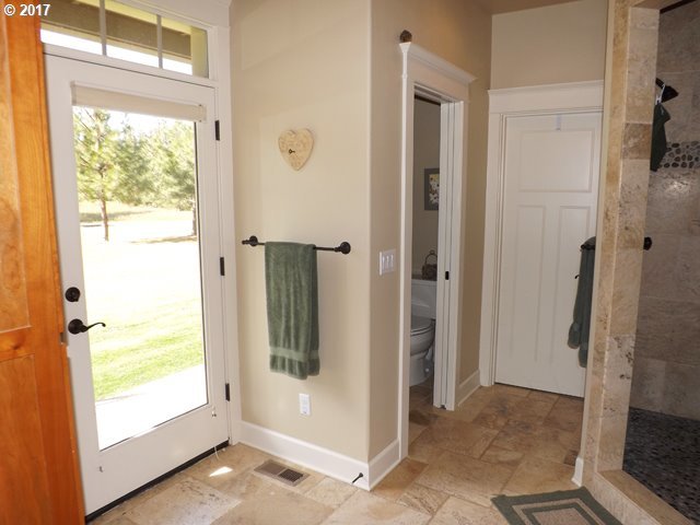 25 Outback Road Goldendale, WA 98620 - Photo 4 of 31 Gallery Image 4