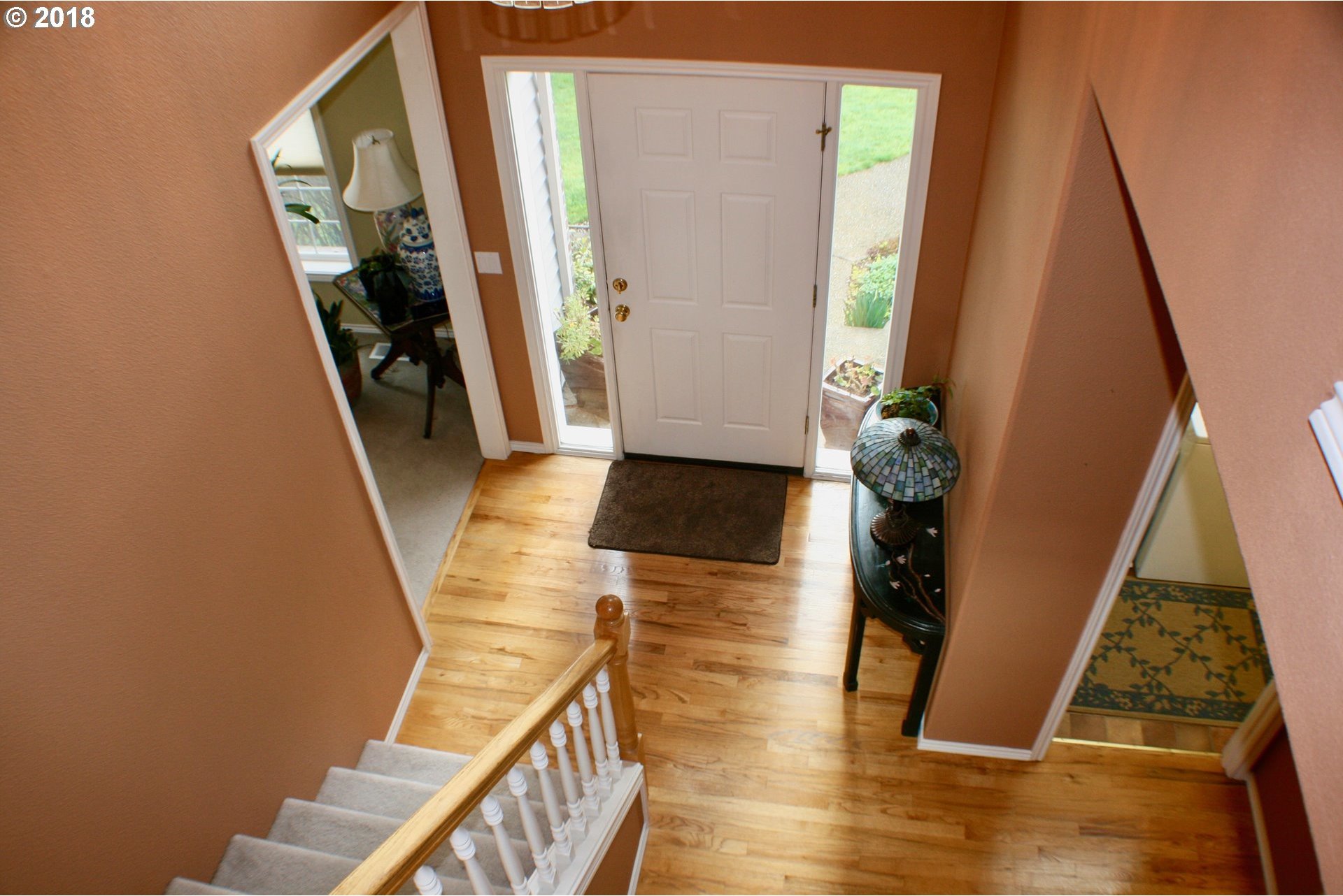 3543 Southwest Comus Street Portland, OR 97219 - Photo 4 of 25 Gallery Image 4