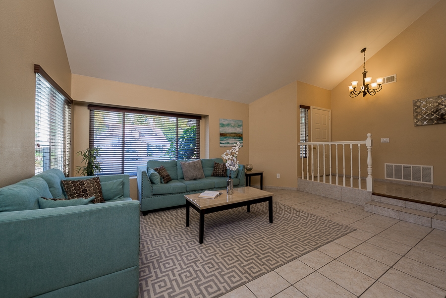 2262 Wind River Road El Cajon, CA 92019 - Photo 5 of 25