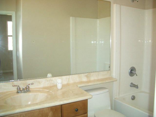 15069 Creek Hills Road El Cajon, CA 92021 - Photo 14 of 18