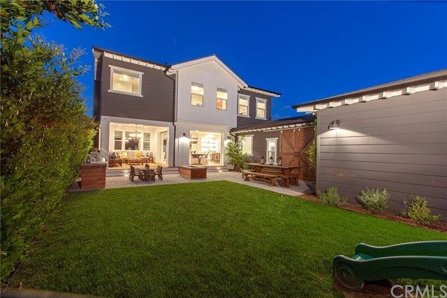 $2,575,000 | 291 Walnut Street, Costa Mesa, CA 92627