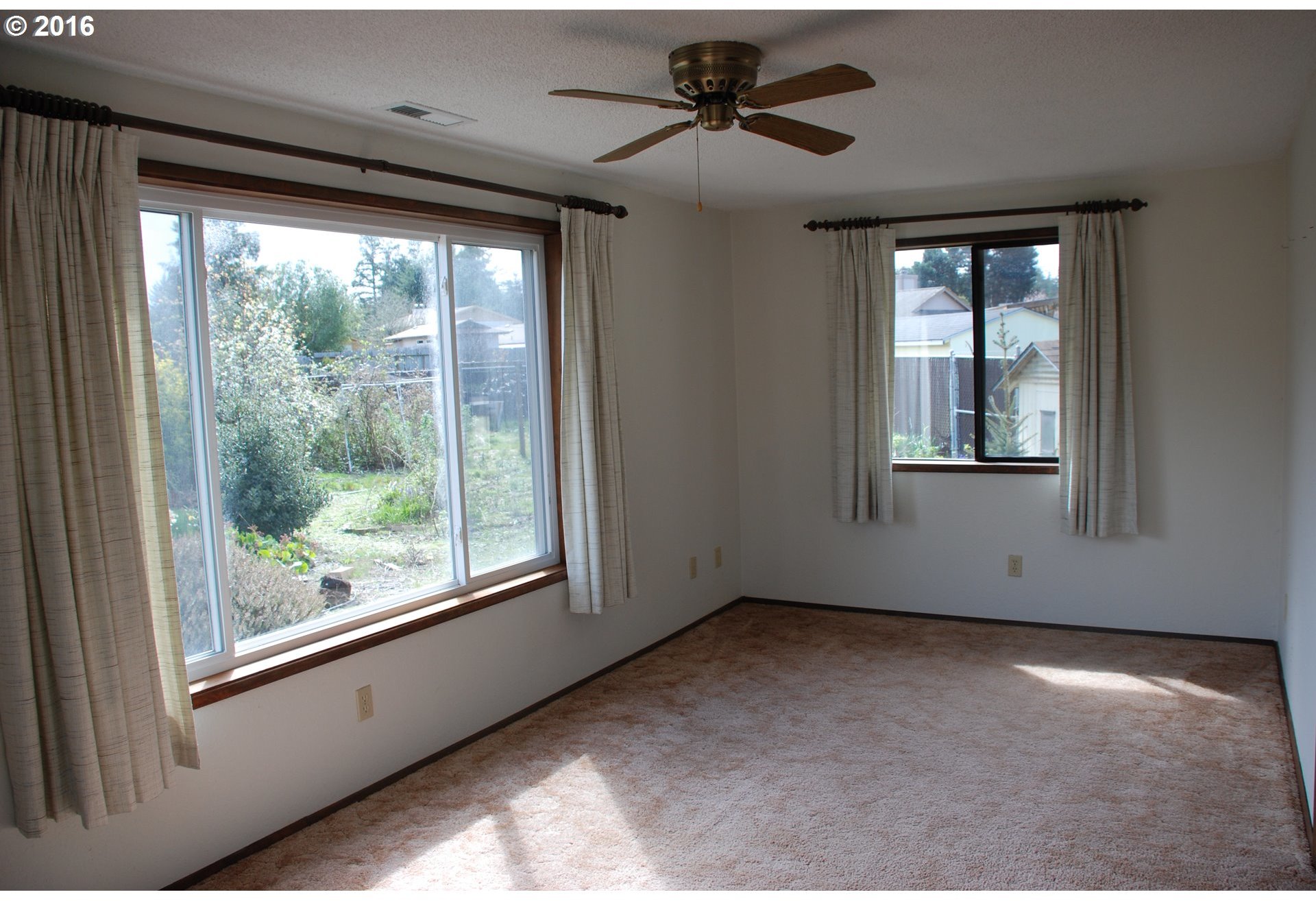559 Evergreen Loop Reedsport, OR 97467 - Photo 11 of 19 Gallery Image 11