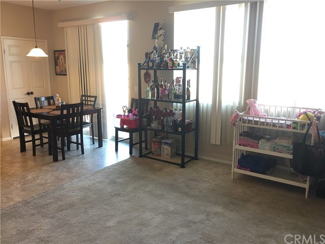 692 Apache Street San Jacinto, CA 92582 - Photo 7 of 36