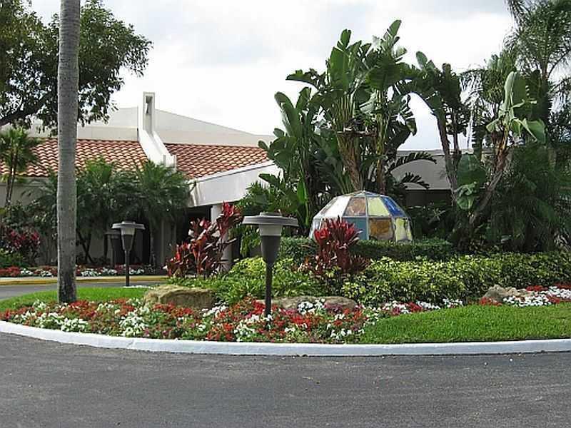 2701 North Pine Island Road, Unit 212 Sunrise, FL 33322 - Photo 20 of 20