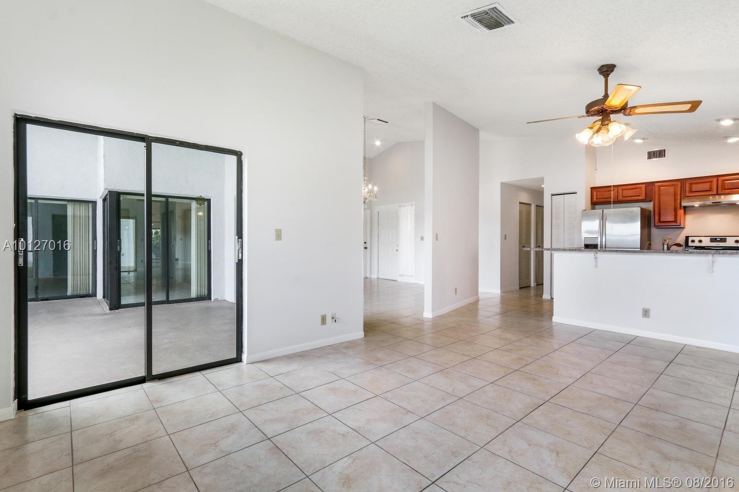 11471 Whisper Sound Drive Boca Raton, FL 33428 - Photo 9 of 21