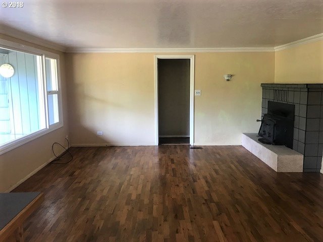 80838 Turkey Run Road Creswell, OR 97426 - Photo 1 of 23