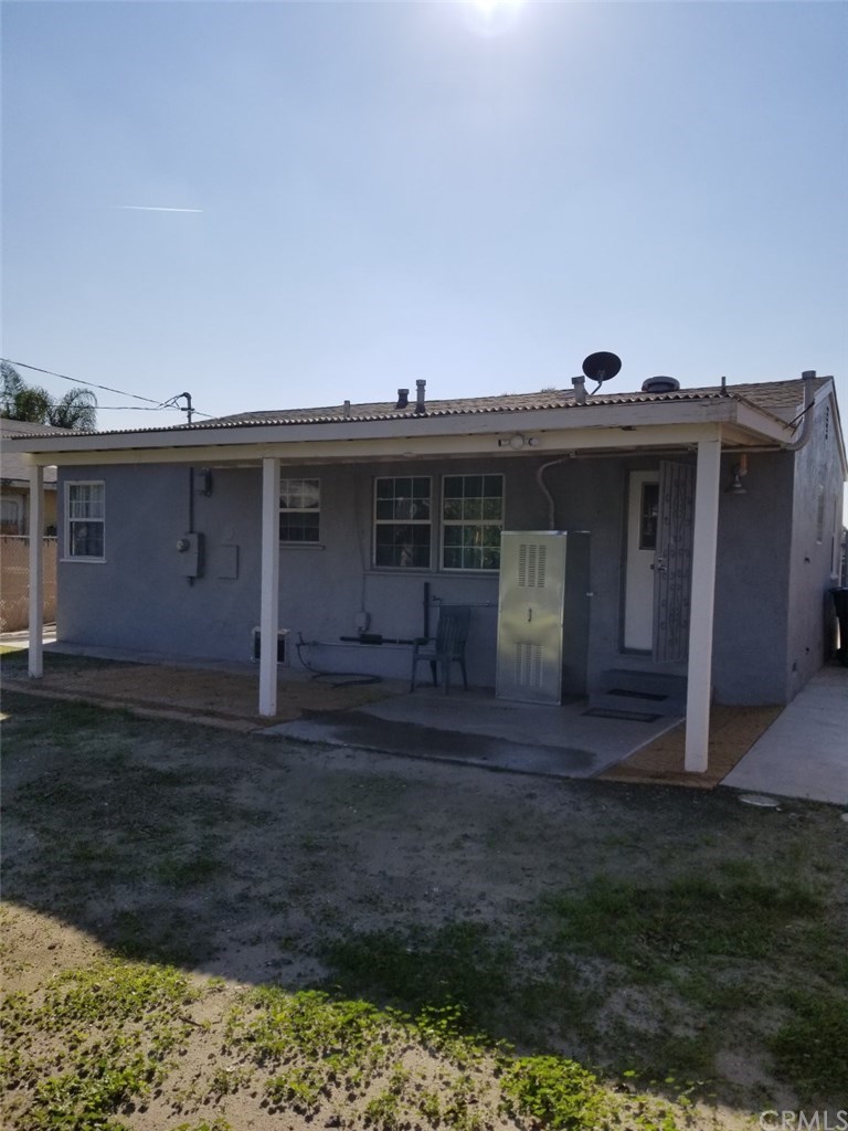 5379 35th Street Riverside, CA 92509 - Photo 4 of 10