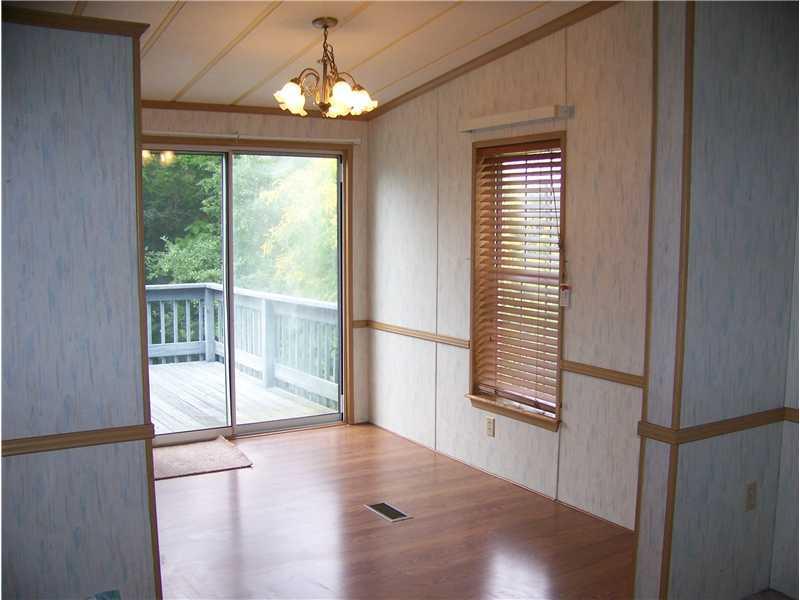 1561 Old Brodhead Road Monaca, PA 15061 - Photo 4 of 18 Gallery Image 4
