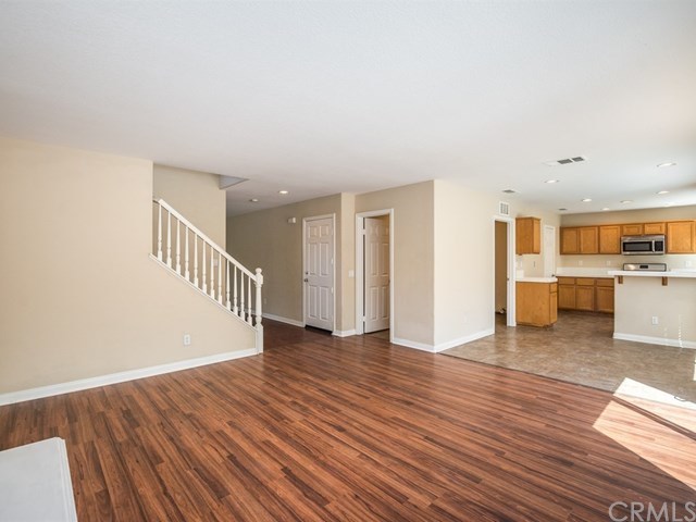 40661 Cartier Street Murrieta, CA 92563 - Photo 9 of 34