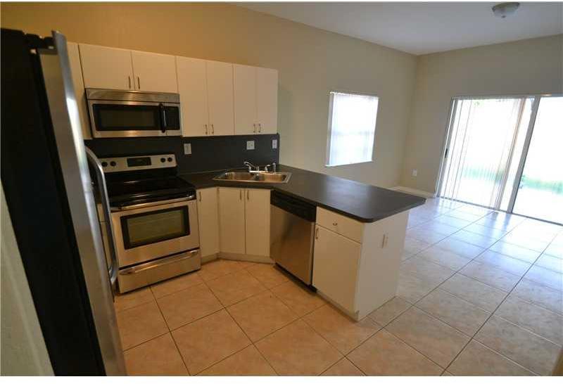 18051 Southwest 144th Court Miami, FL 33177 - Photo 4 of 11