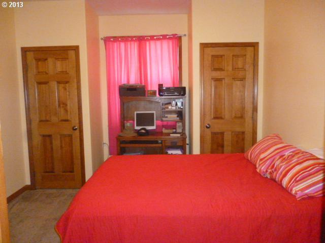 1175 G Street Baker City, OR 97814 - Photo 12 of 16