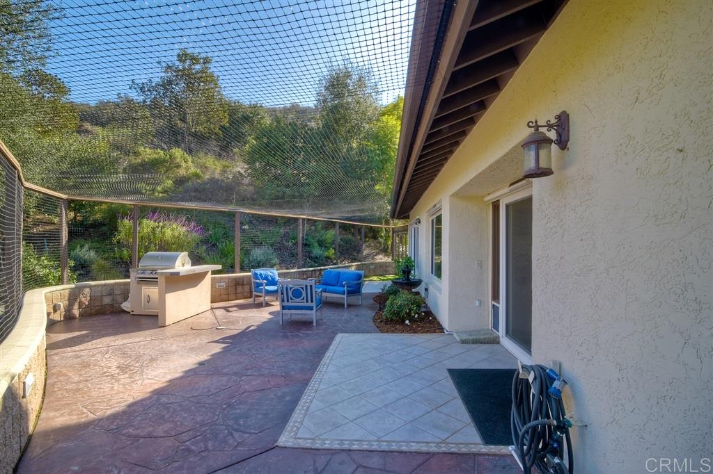 4013 Pala Mesa Oaks Drive Fallbrook, CA 92028 - Photo 23 of 25