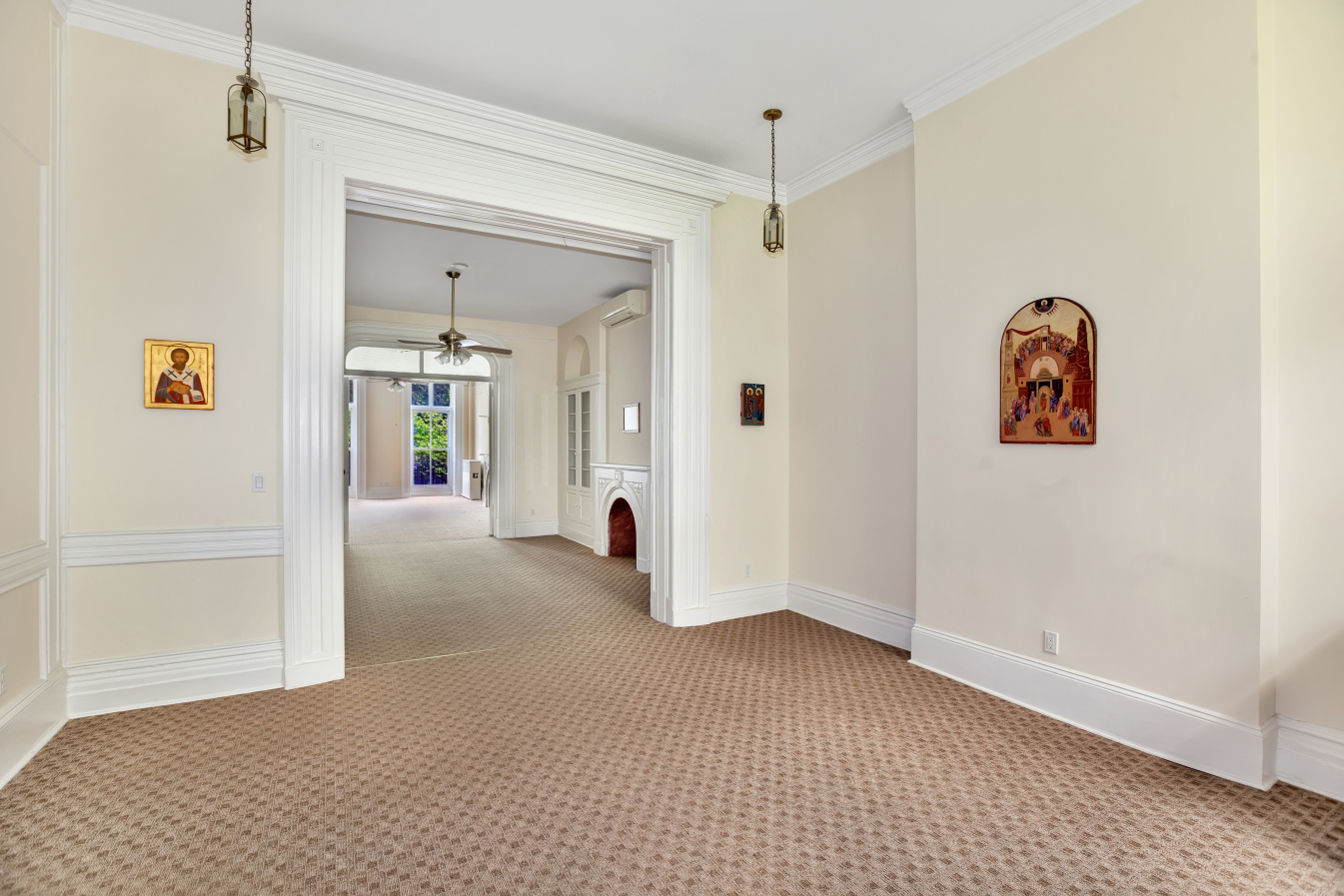 236 East 15th Street Manhattan, NY 10003 - Photo 10 of 21