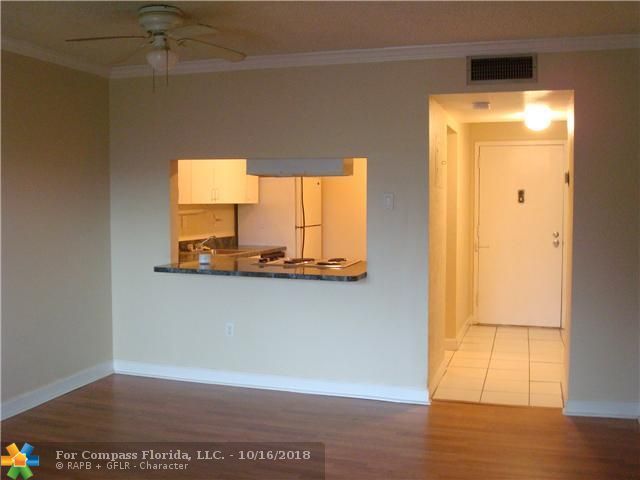 4324 Northwest 9th Avenue, Unit 73B Pompano Beach, FL 33064 - Photo 2 of 11