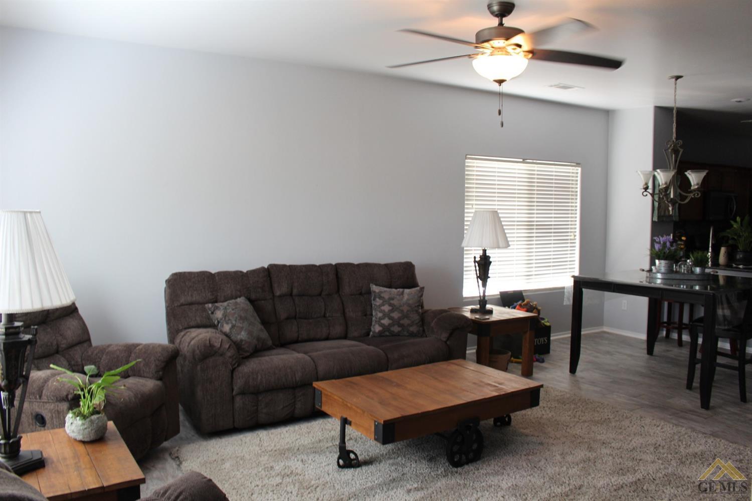 11508 Reagan Road Bakersfield, CA 93312 - Photo 5 of 16 Gallery Image 5