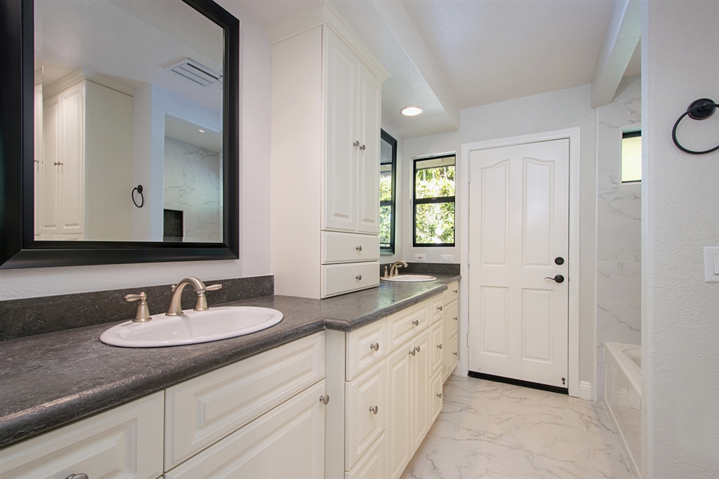 1146 Rancho Encinitas Drive Encinitas, CA 92024 - Photo 19 of 23