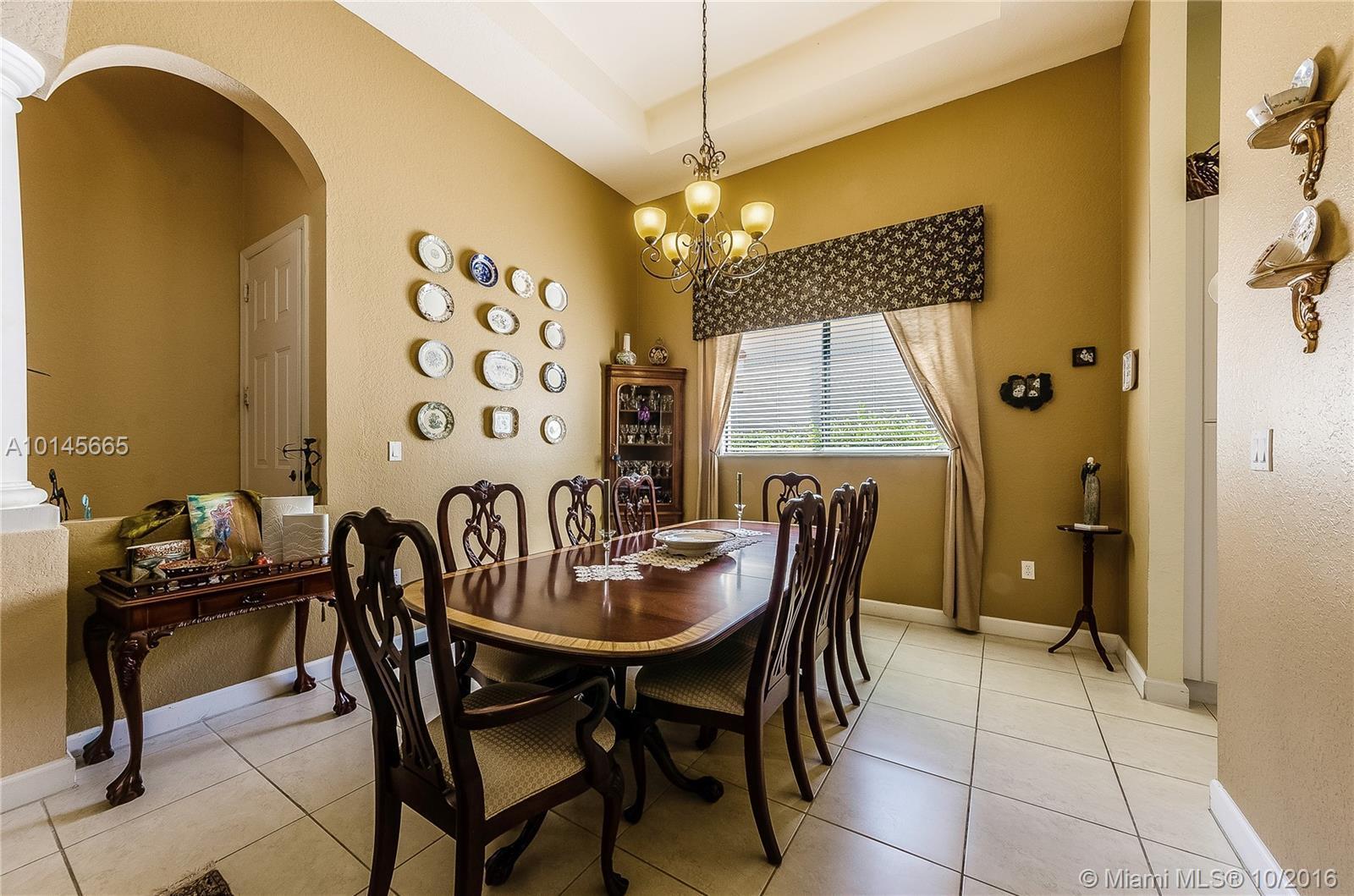 7564 Southwest 190th Street Cutler Bay, FL 33157 - Photo 6 of 30