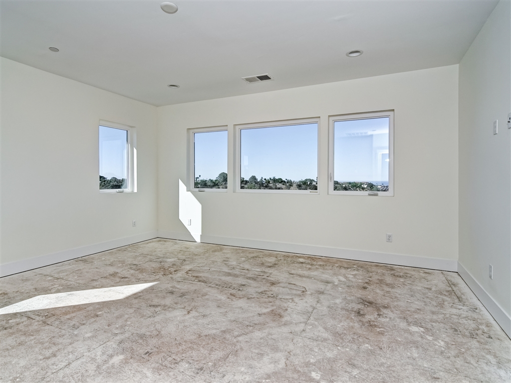 184 Pacific View Lane Encinitas, CA 92024 - Photo 14 of 20 Gallery Image 14