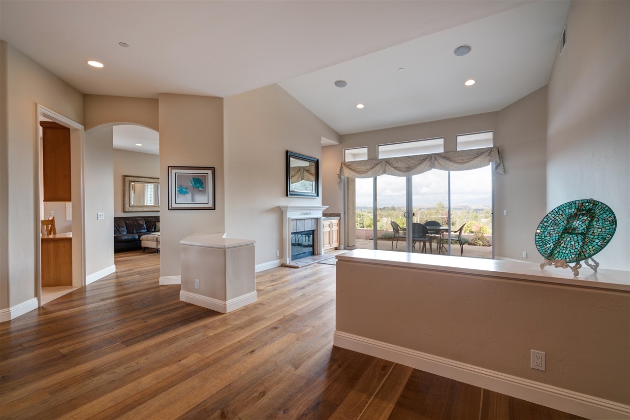 15309 Wyeport Road Ramona, CA 92065 - Photo 4 of 25 Gallery Image 4