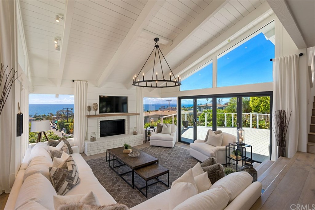 345 Heather Place Laguna Beach, CA 92651 - Photo 7 of 25