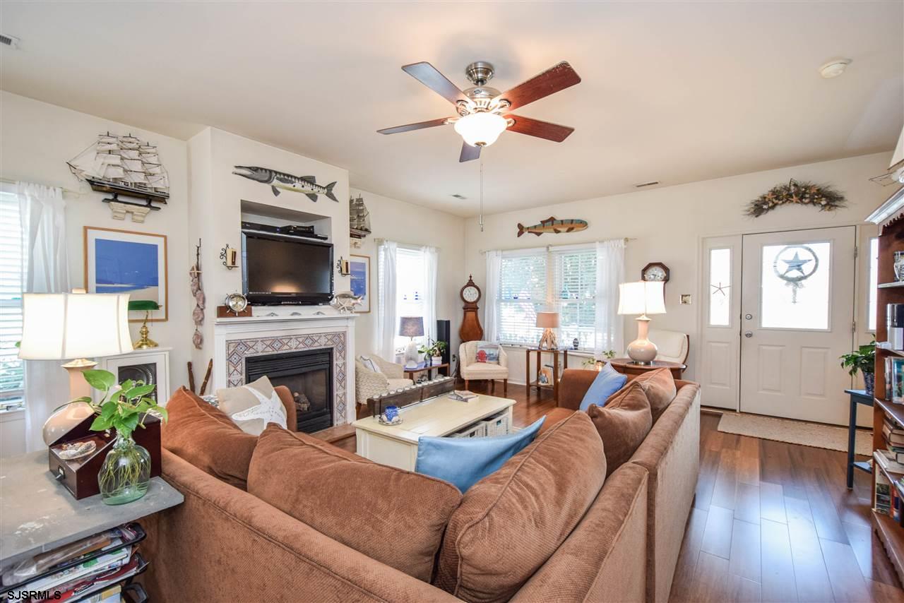 118 Cleveland Avenue Somers Point, NJ 08244 - Photo 3 of 22