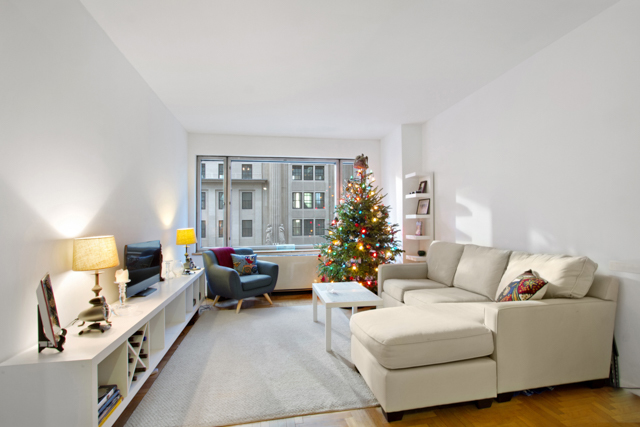 301 West 57th Street, Unit 4AA Manhattan, NY 10019 - Photo 2 of 10