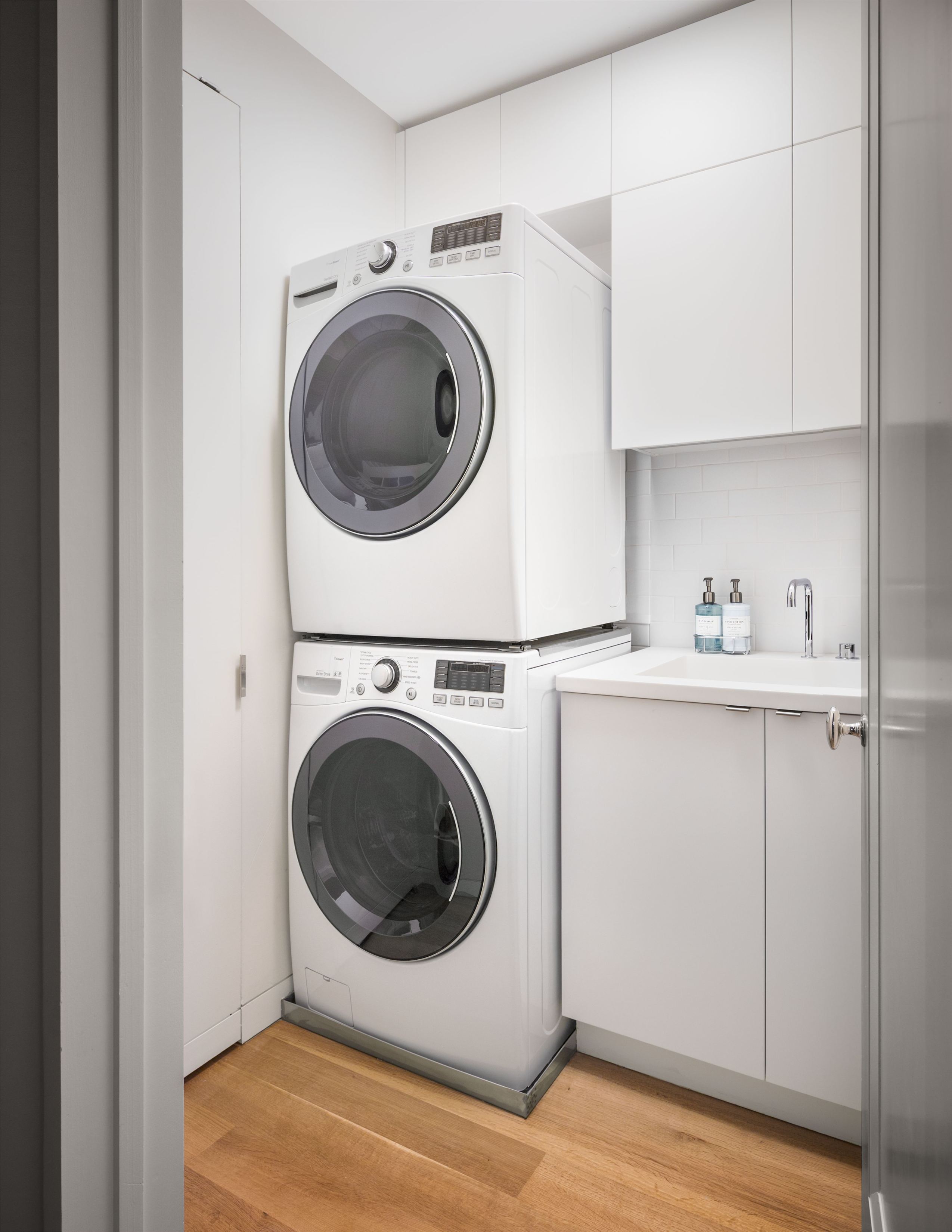 7 Harrison Street, Unit 4S Manhattan, NY 10013 - Photo 9 of 12