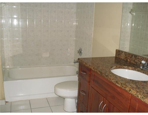 2441 Southwest 31st Avenue, Unit 207 Miami, FL 33145 - Photo 6 of 7