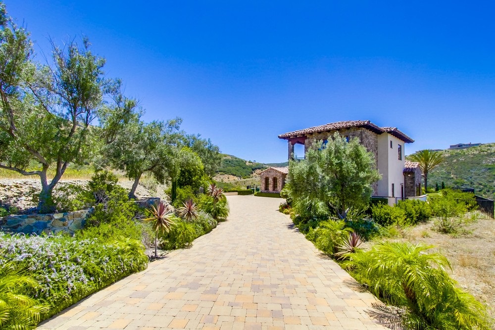 18179 El Brazo Rancho Santa Fe, CA 92067 - Photo 2 of 25