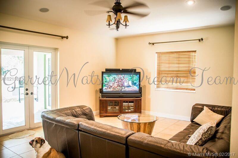 19302 Southwest 292nd Street Homestead, FL 33030 - Photo 10 of 29