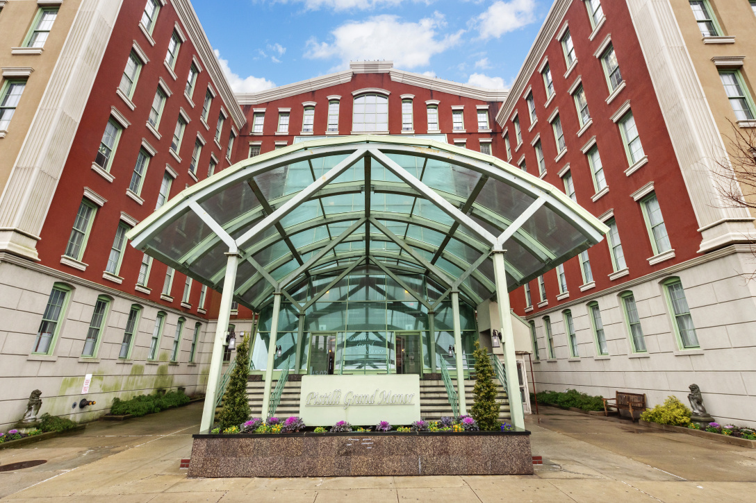 Pistilli Grand Manor 4502 Ditmars Blvd, Queens, NY 11105 - Photo 1 of 4