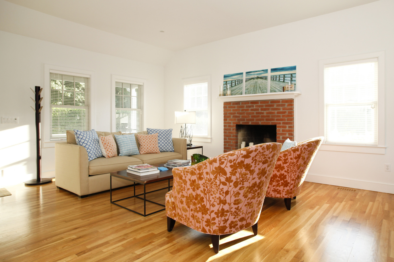 268 North Sea Road Southampton, NY 11968 - Photo 3 of 8