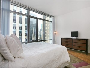 18 West 48th Street, Unit 21B Manhattan, NY 10036 - Photo 4 of 5
