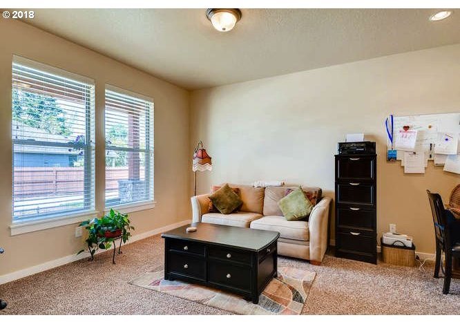 794 North 49th Avenue Ridgefield, WA 98642 - Photo 2 of 21
