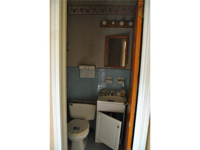 1046 Parkrose Road Memphis, TN 38109 - Photo 8 of 8 Gallery Image 8