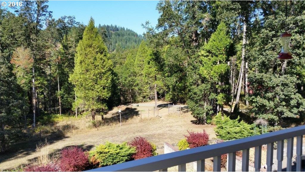 1150 Indian Bend Road Umpqua, OR 97486 - Photo 14 of 32 Gallery Image 14