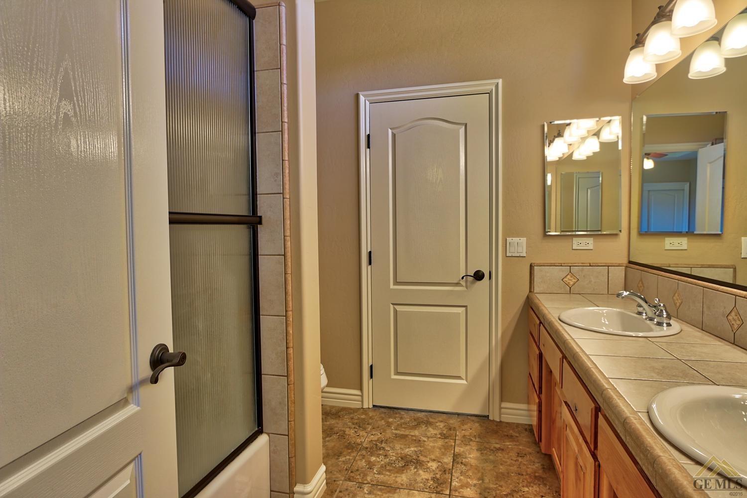 30681 Fox Ridge Court Tehachapi, CA 93561 - Photo 22 of 37 Gallery Image 22