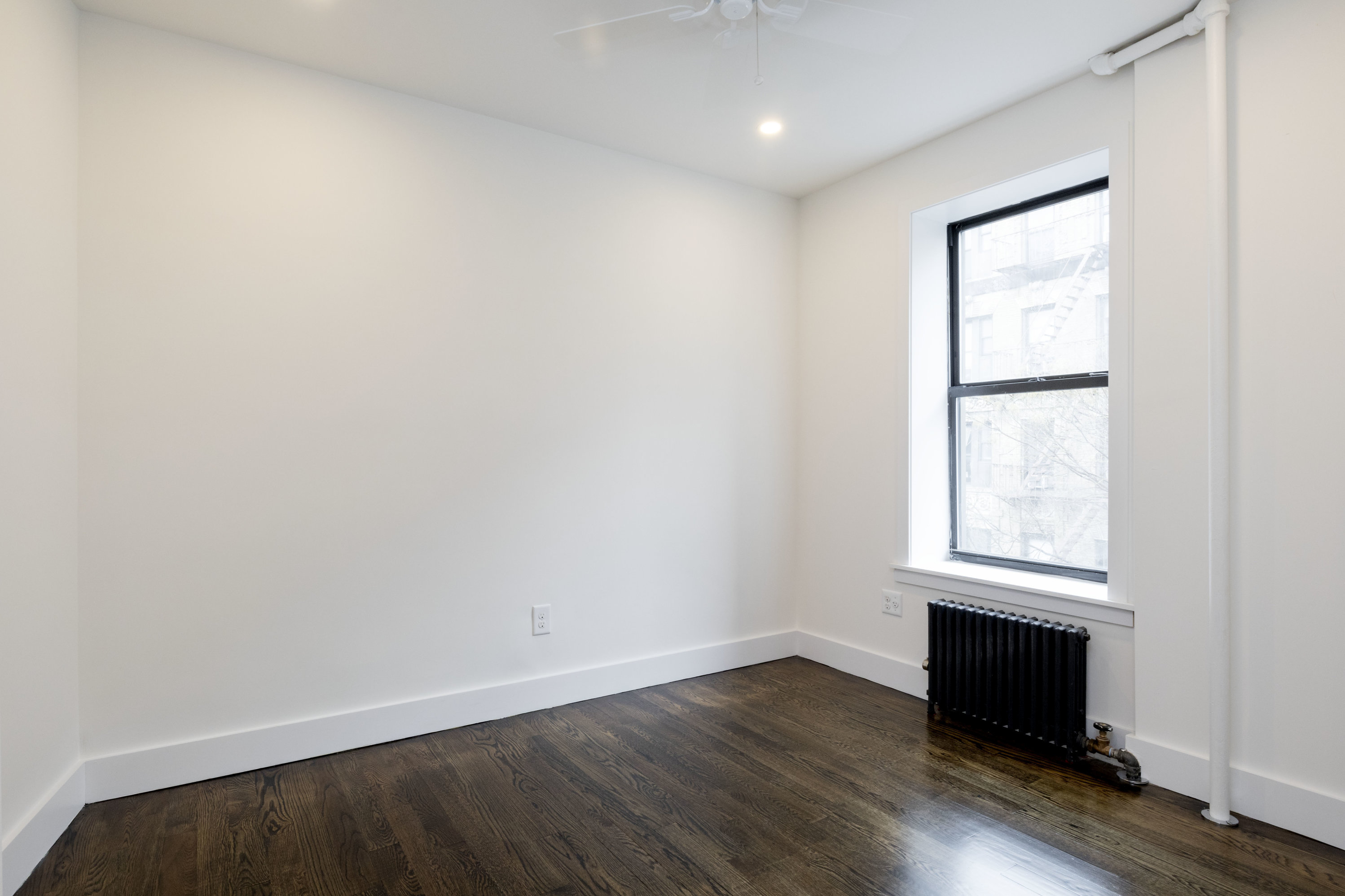 219 Thompson Street, Unit 23 Manhattan, NY 10012 - Photo 3 of 4