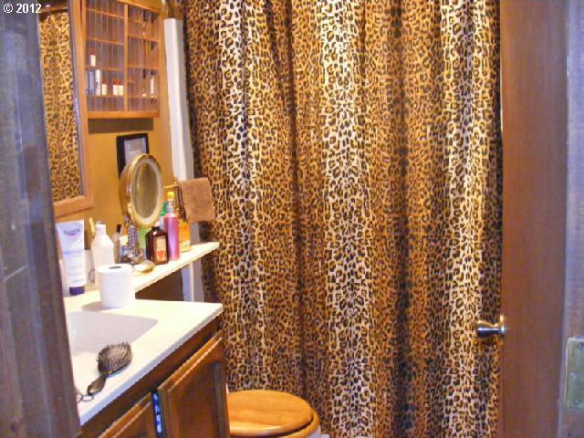 15586 Winriver Road Brookings, OR 97415 - Photo 9 of 16 Gallery Image 9