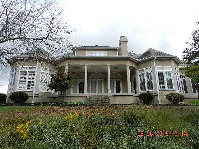 1104 Richmond Road Watertown, TN 37184 - Photo 3 of 24 Rear view with classic portico.