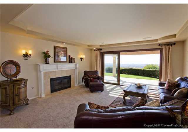 1798 Kings Road Vista, CA 92084 - Photo 11 of 25