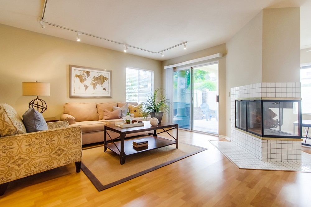 3729 Scenic Way Oceanside, CA 92056 - Photo 5 of 18