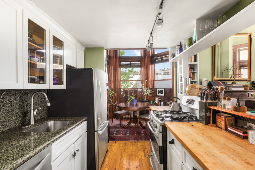 8 8th Avenue, Unit 2F Brooklyn, NY 11217 - Photo 6 of 11