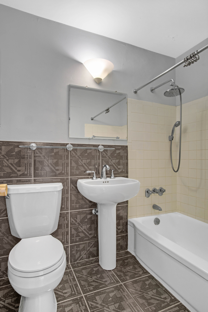 3671 Hudson Manor Terrace, Unit 10B Bronx, NY 10463 - Photo 7 of 17